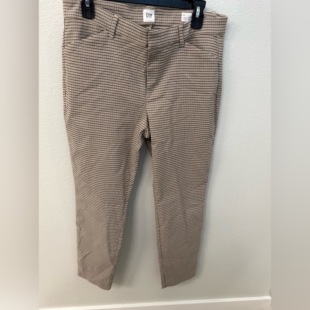 GAP Women’s Dress Pants- Tan & Black